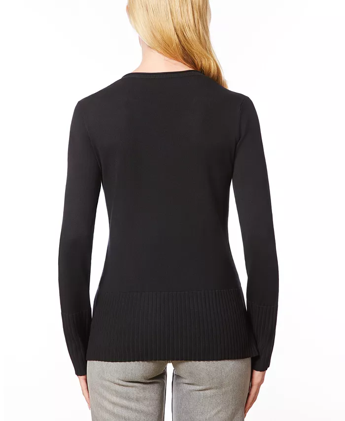 Women's V-Neck Wide-Hem Wide-Cuff Sweater - thumbnail 3