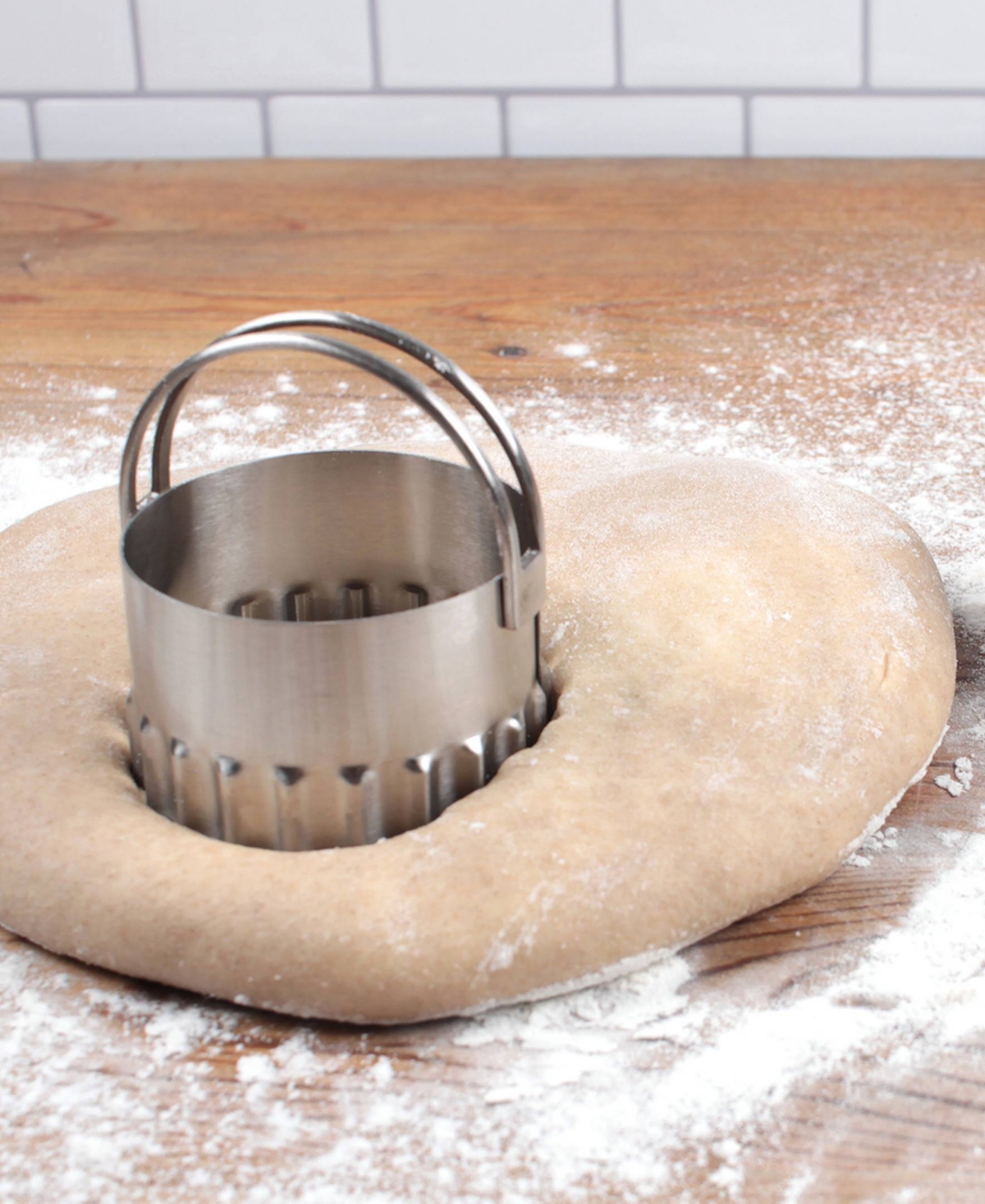 Rsvp International Endurance Stainless Steel 4 Piece Round Rippled Biscuit Cutter Set In Gray