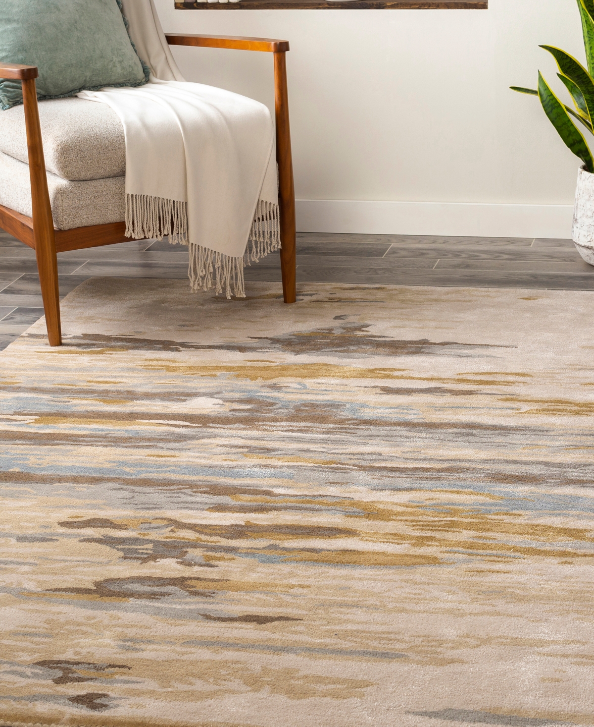 Surya Kavita 20744 Runner Area Rug, 2'6 X 8' In Beige