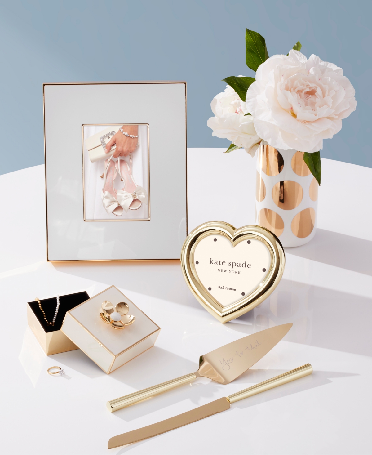 Kate Spade Charmed Life Two-piece Dessert Set In Metallic