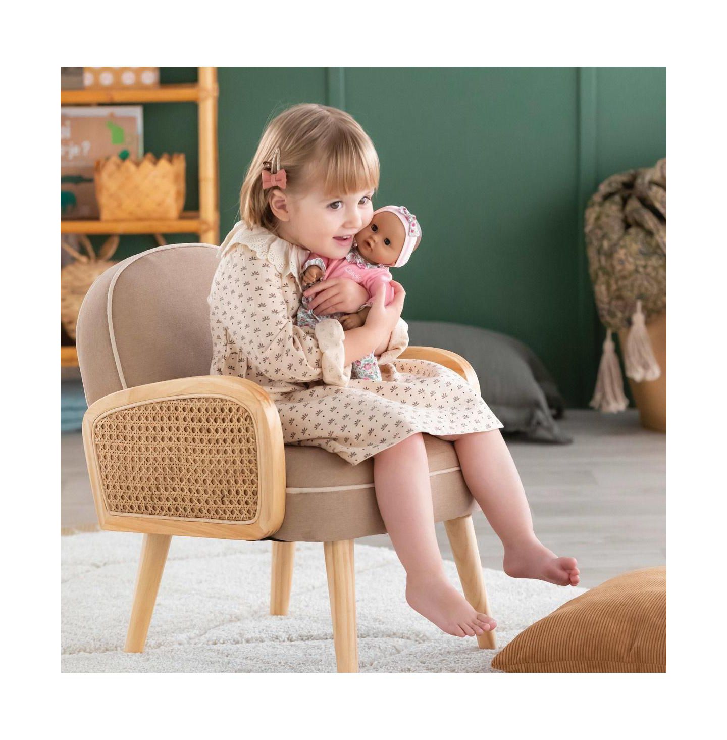 Детская кукла Corolle Maria 12" Soft Poseable Baby Doll with Open/Close Eyes and Vanilla Scent, Ages 18 months+ — фото 5