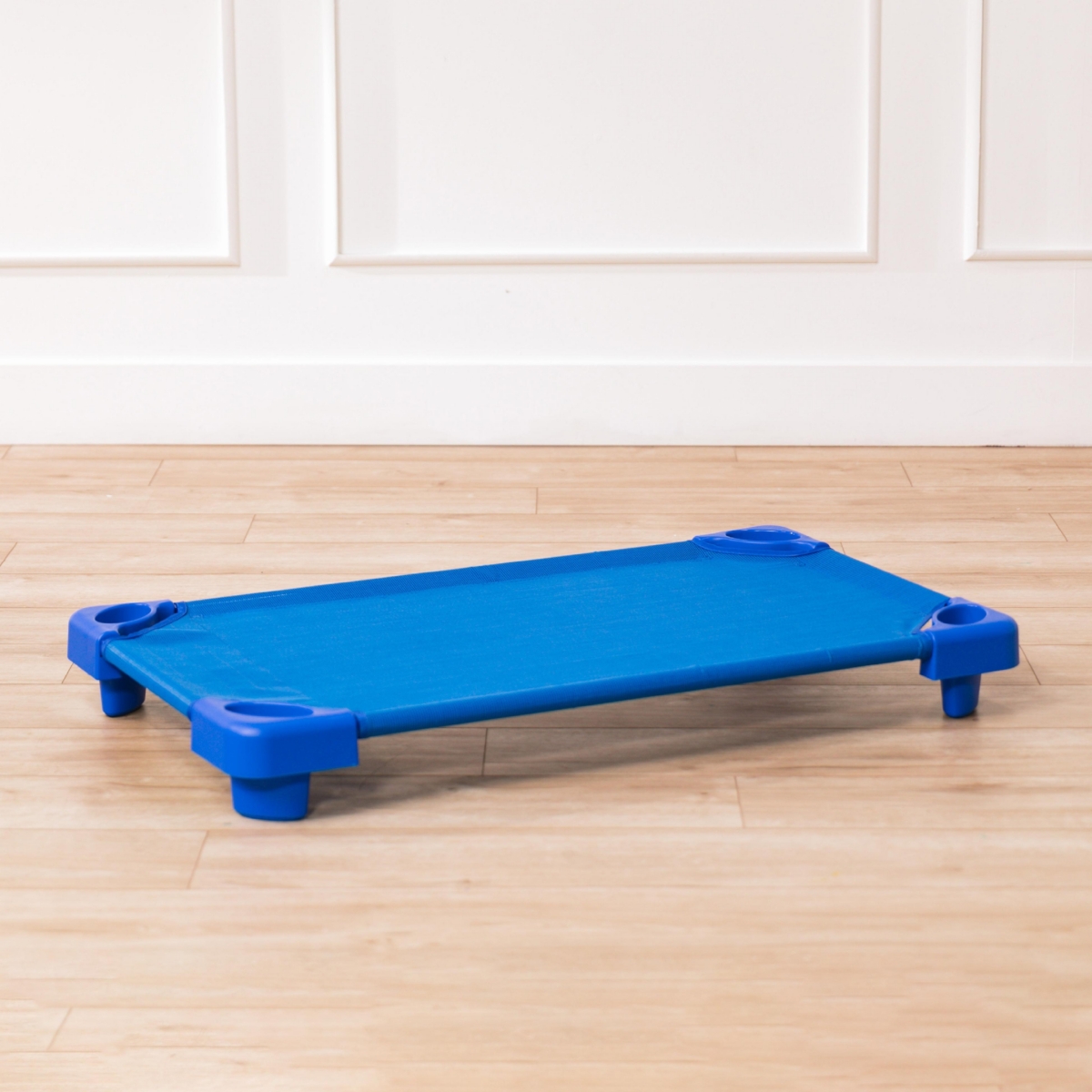 ECR4Kids Toddler Stackable Kiddie Cot with Sheet, Ready-to-Assemble Size, 6-Pack - Blue