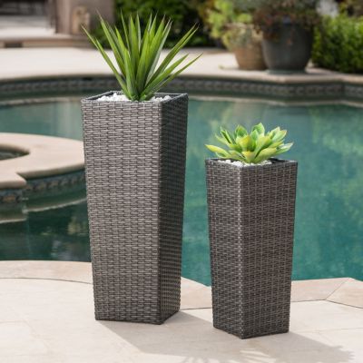 Streamdale Furniture