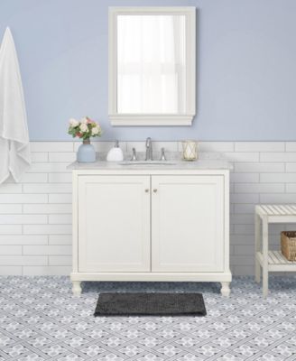 Butter Chenille Bath Mat, 17" x 24"