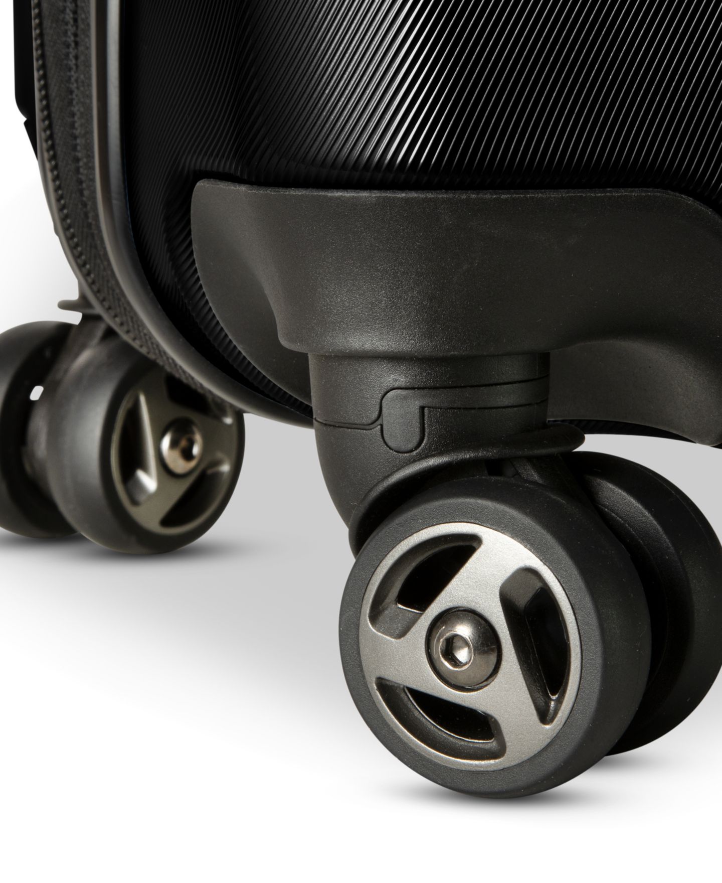 Чемодан Ricardo Orinda Hardside Carry-on Spinner, цвет: Синий — фото 27