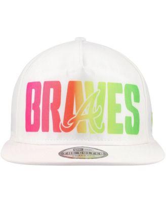 Men's White Atlanta Braves Spring Spectrum Golfer Snapback Hat
