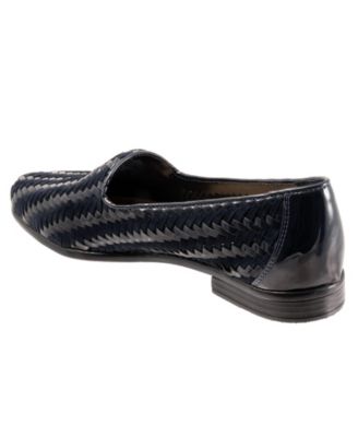Women's Liz III Flat