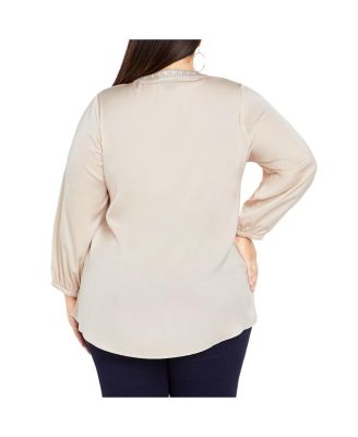 Women's Detail Neck Top