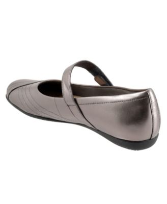 Women's Sherese Flat