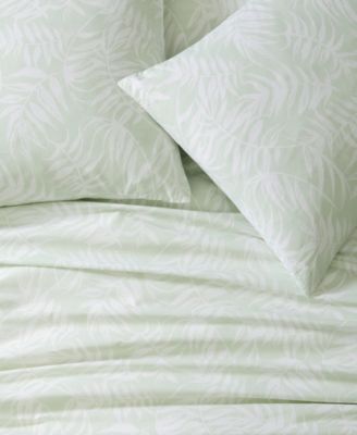 CLOSEOUT! Art Of Palms Reversible 3 Piece Duvet Cover Set, Full/Queen