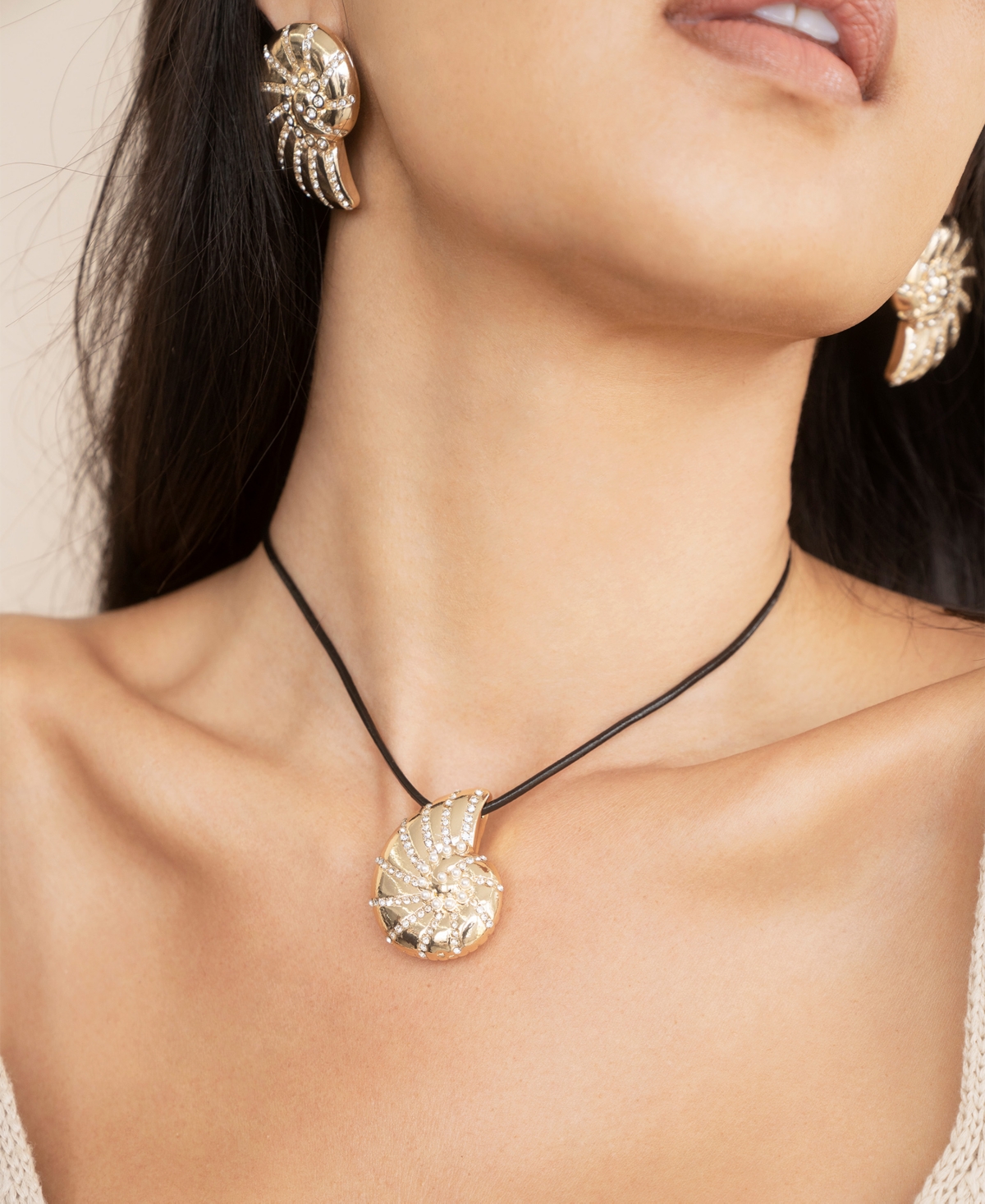 Ettika Studded Shell Statement Stud Earrings In Gold