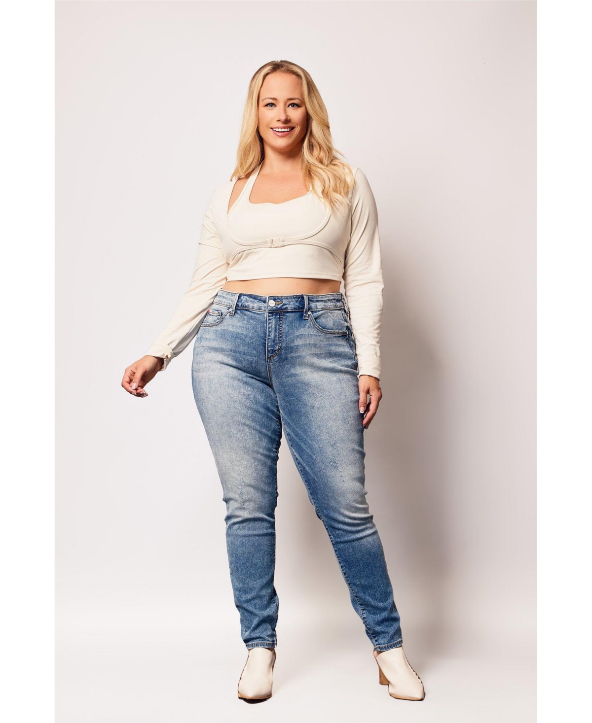 Women's Denim Mid Rise Skinny Jeans - Savannah