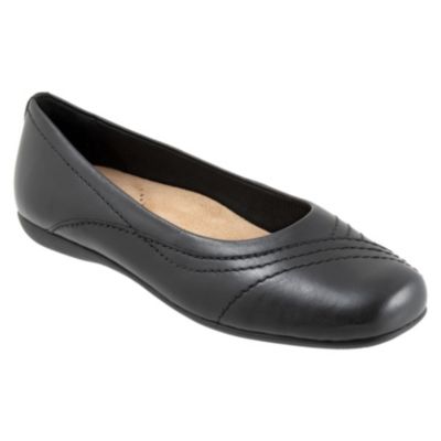 Sasha Flat