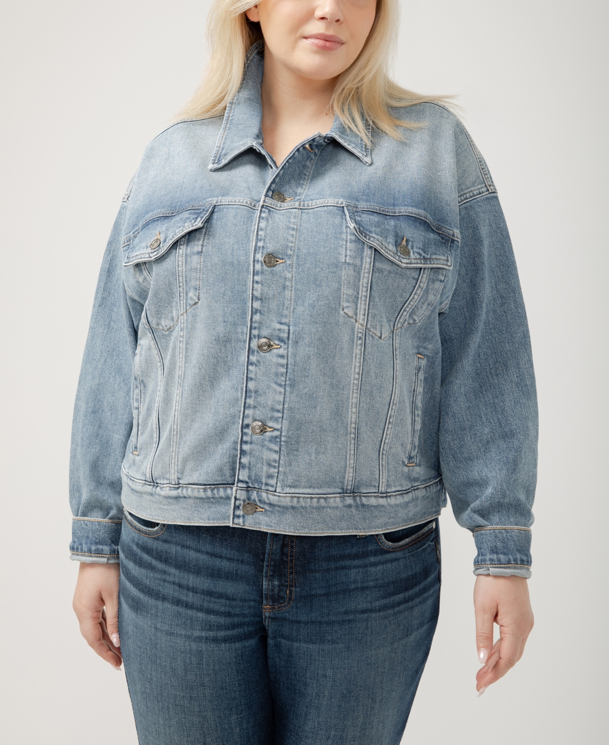 Shop Silver Jeans Co. Plus Size Denim Trucker Jacket In Indigo
