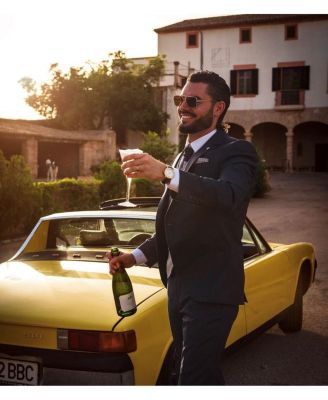 Men’s Vintage 38mm Round Gold Plated Watch with Black Leather Band