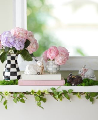 Courtly Check Enamel Vase