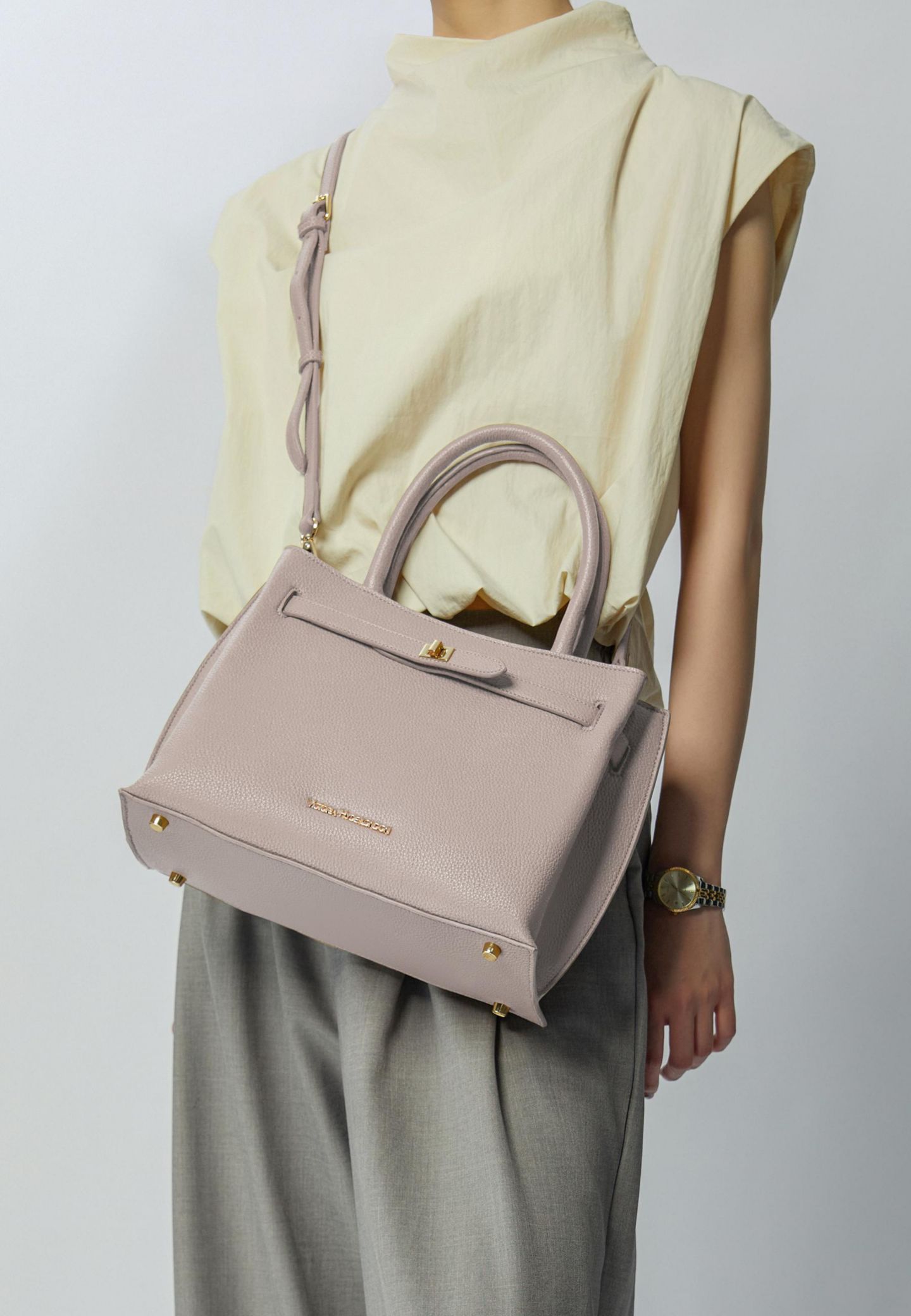 Женская сумка Victoria Hyde London Medium Satchel Handbag, цвет: Бежевый — фото 3
