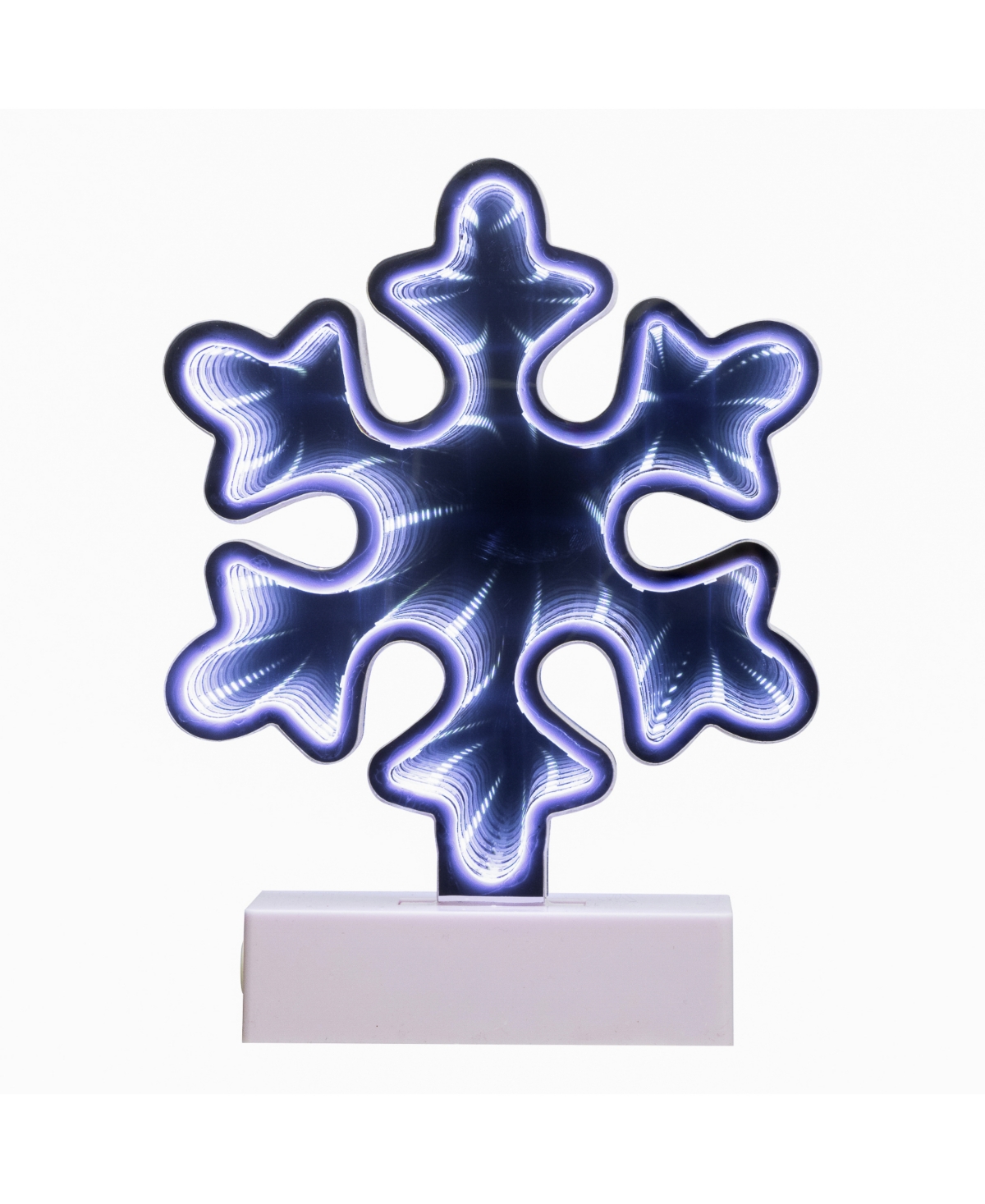 Northlight Led 3D Snowflake Christmas Tunnel Light - 7.75-Inch - White