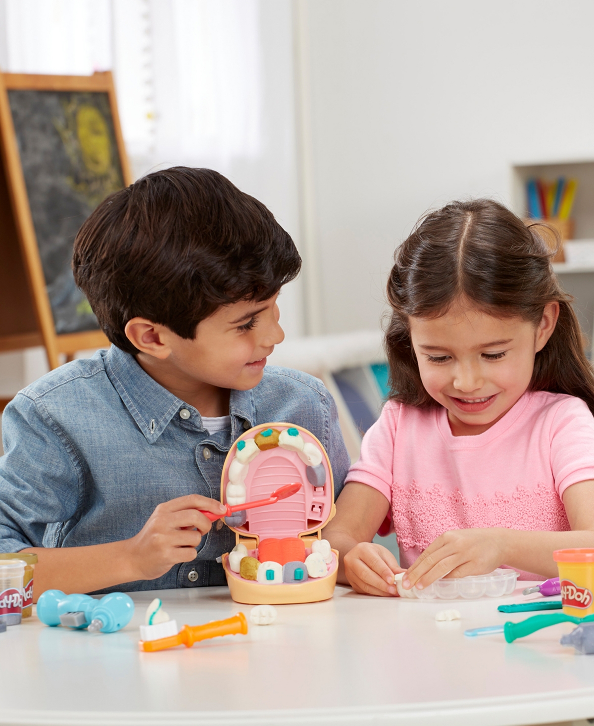 PLAY-DOH DRILL 'N FILL DENTIST 