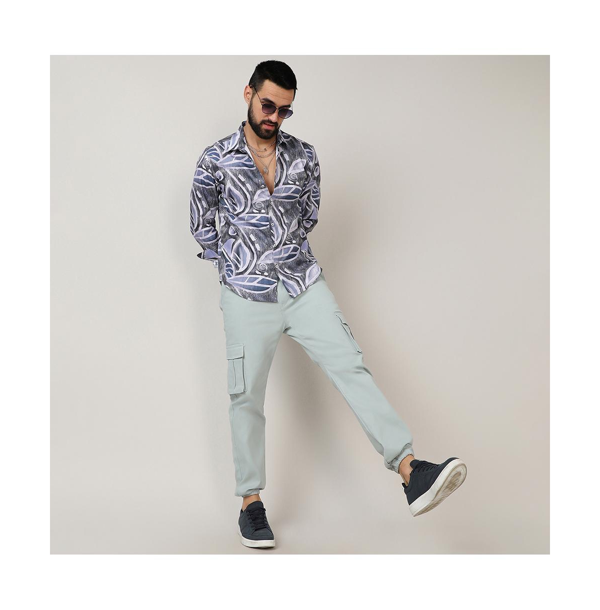 Campus Sutra Men's Charcoal Grey & PrussianMarble Foliage Shirt - Blue