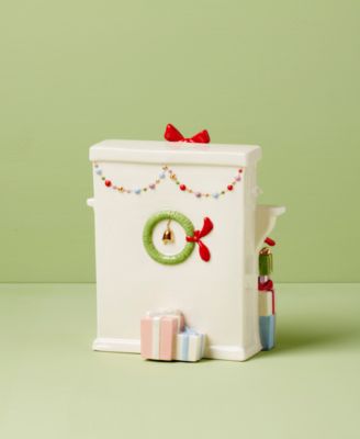 Grinch Steals the Stocking Figurine