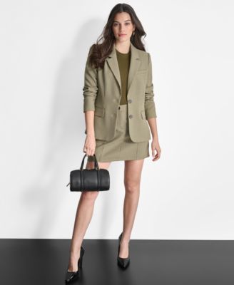 DKNY