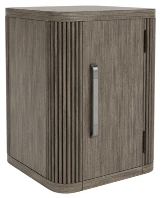 Frandlyn 18" Wood Chairside Table