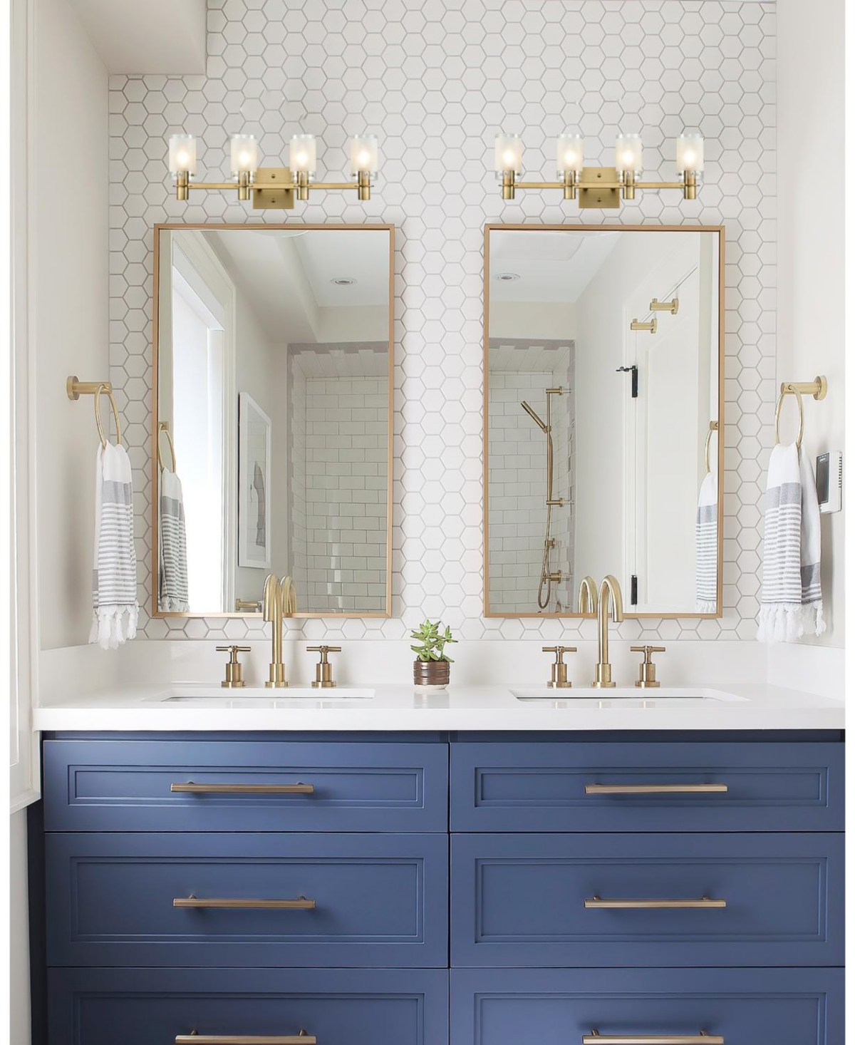 Moose ModernBathroom Vanity Lighting with Frosted Glass - 4 Light - Brass