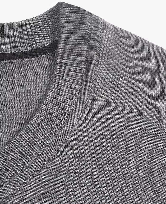 Men's Long-Sleeve V-Neck Merino Sweater - thumbnail 9