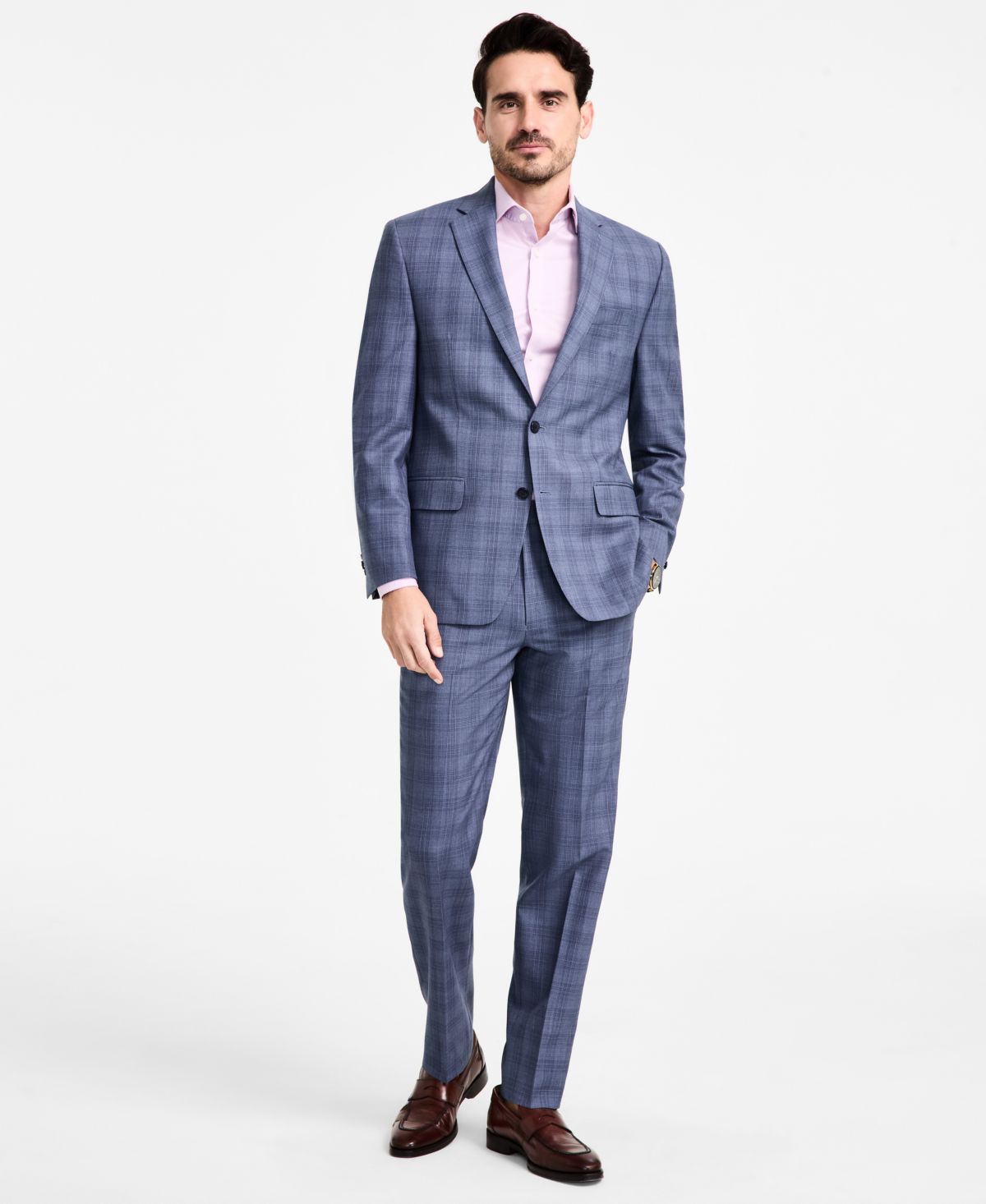 Мужской полушерстяной костюм классического покроя с отделкой