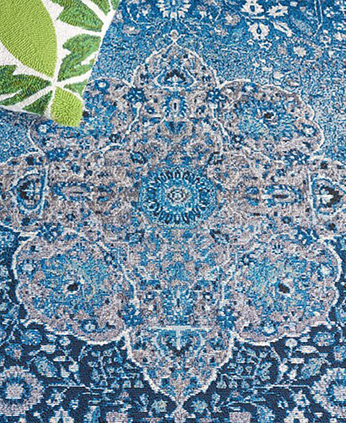Safavieh Barbados Indoor/Outdoor BAR558M 4'x6' Area Rug -Ivory