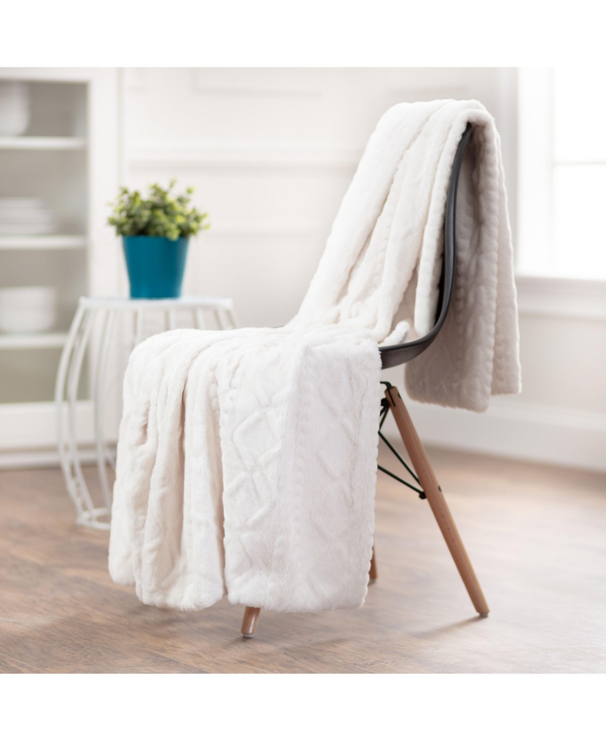 Chanasya Premium Cable Knit Embossed Faux Fur Blanket - Reverse Mink Modern, Comteporary, Elegant, Super Soft, Warm & Cozy for Bed, Couch, Livin