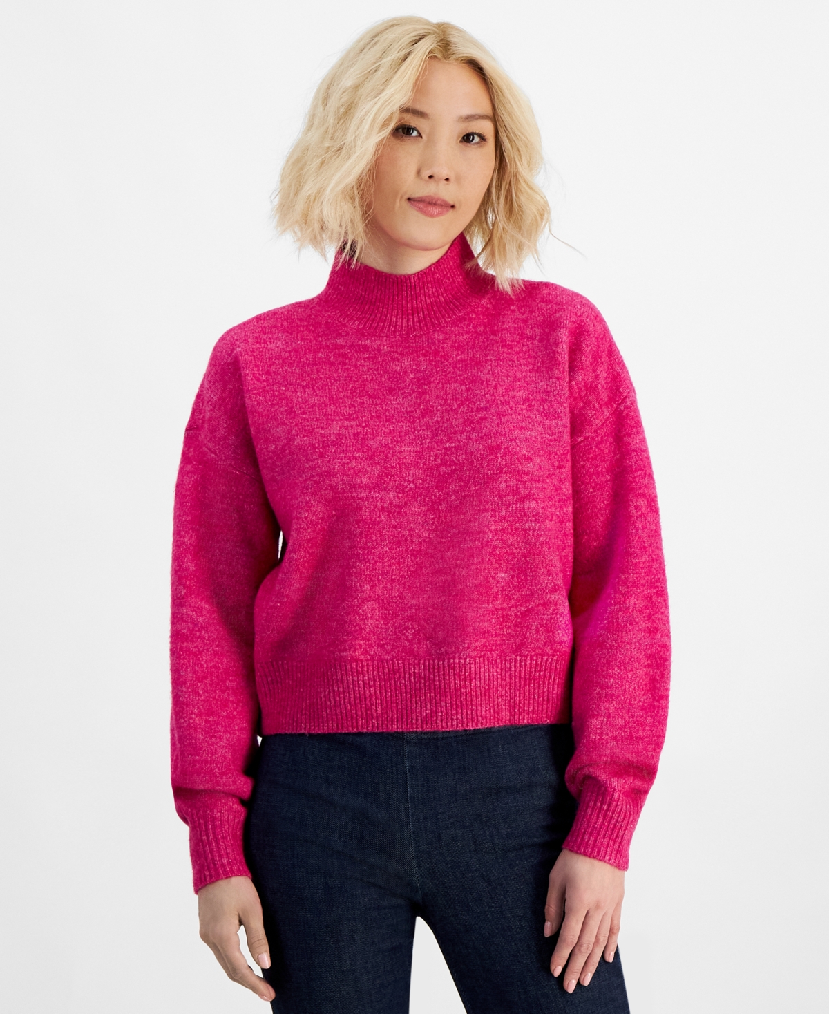 DKNY JEANS WOMEN'S PETITE MOCK NECK BOXY CROPPED SWEATER 