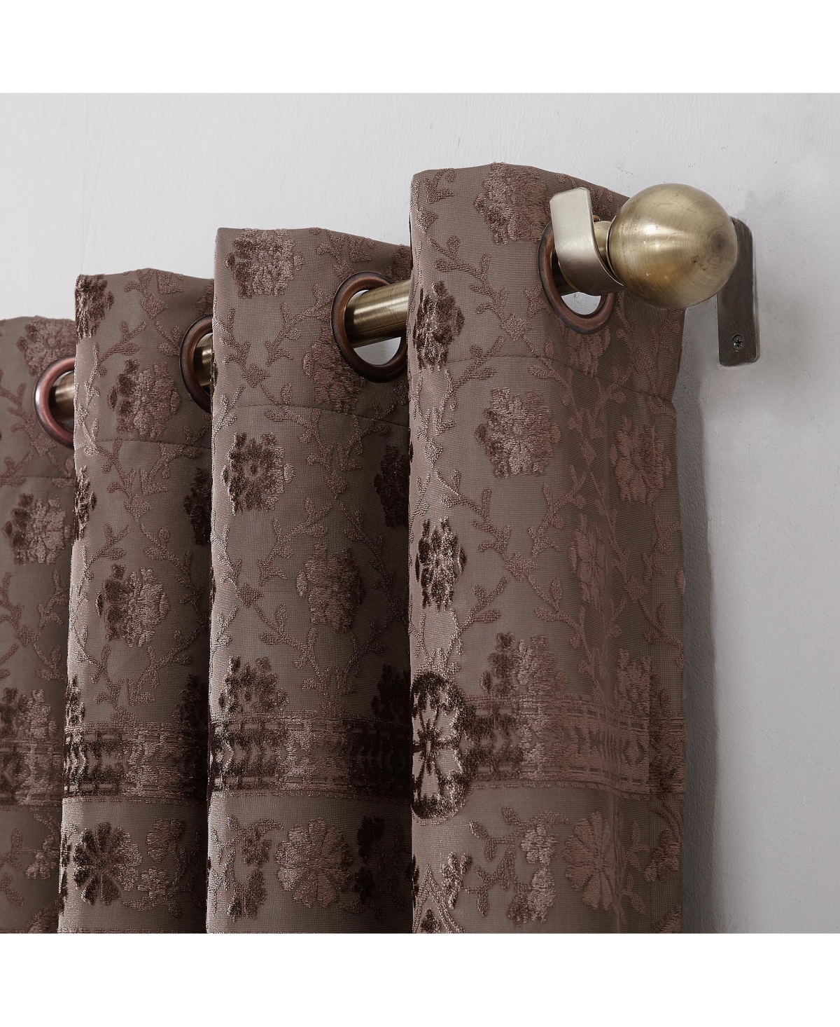 Sun Zero Elidah Textured Velvet Medallion 50