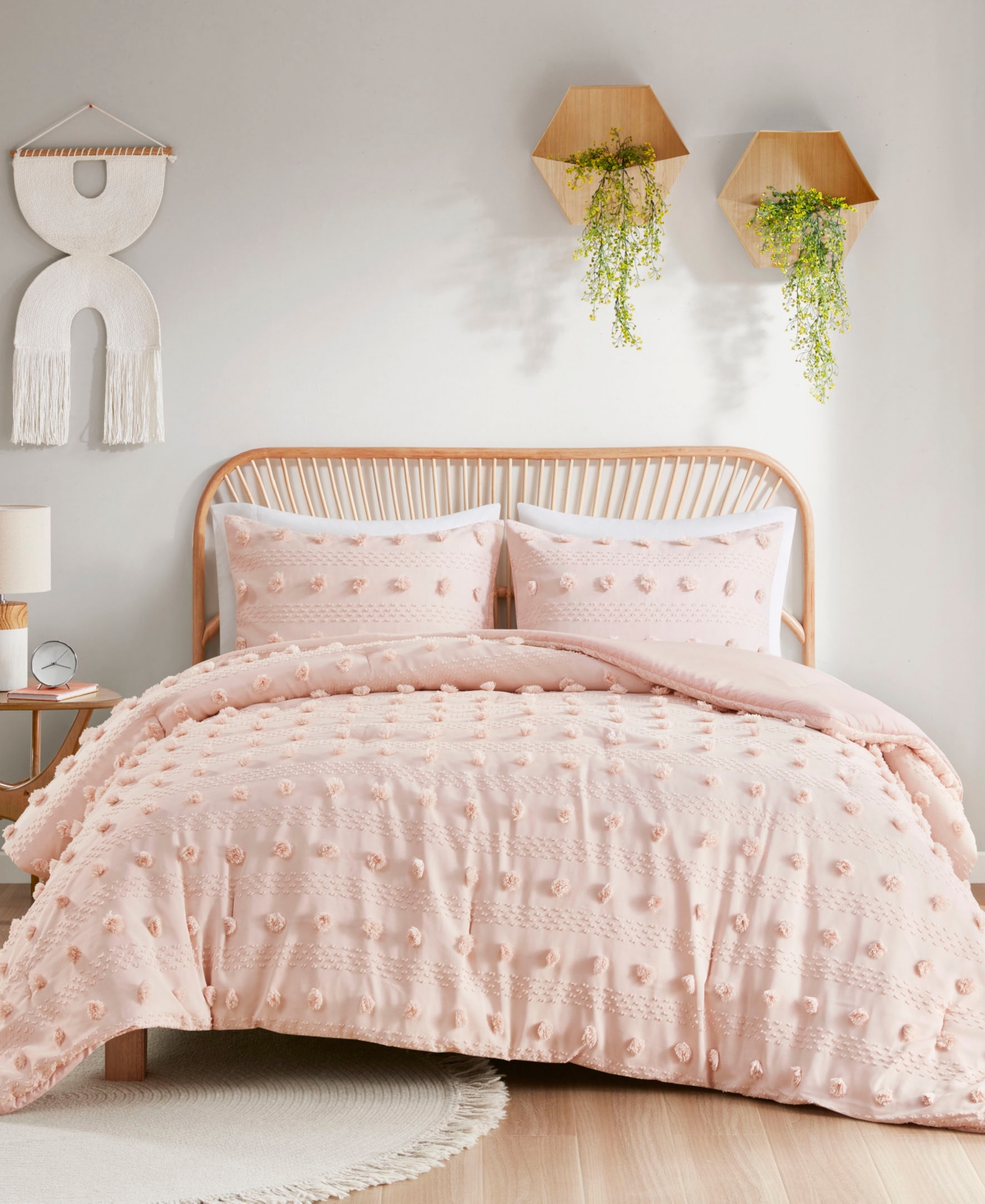 Intelligent Design Lucy Clip Jacquard 3-piece Comforter Set, King/california King In Pink