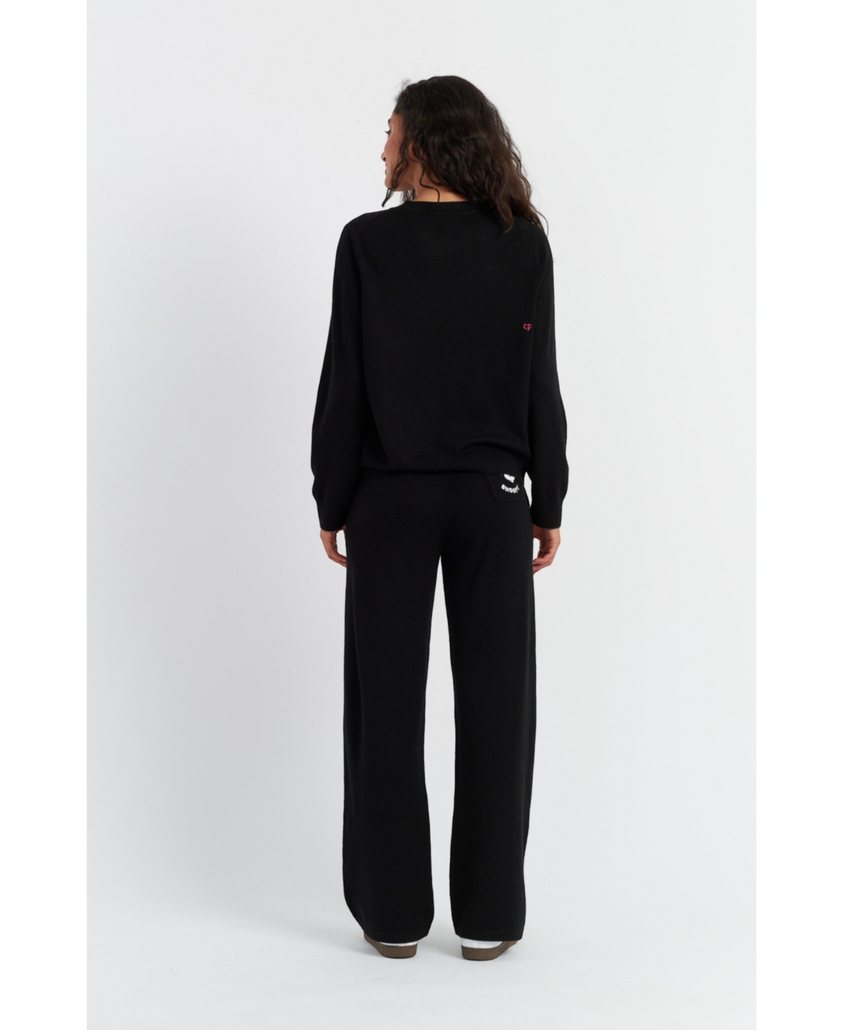 Chinti and Parker Women's Chinti & Parker Snoopy Badge Wool Cashmere Sweater