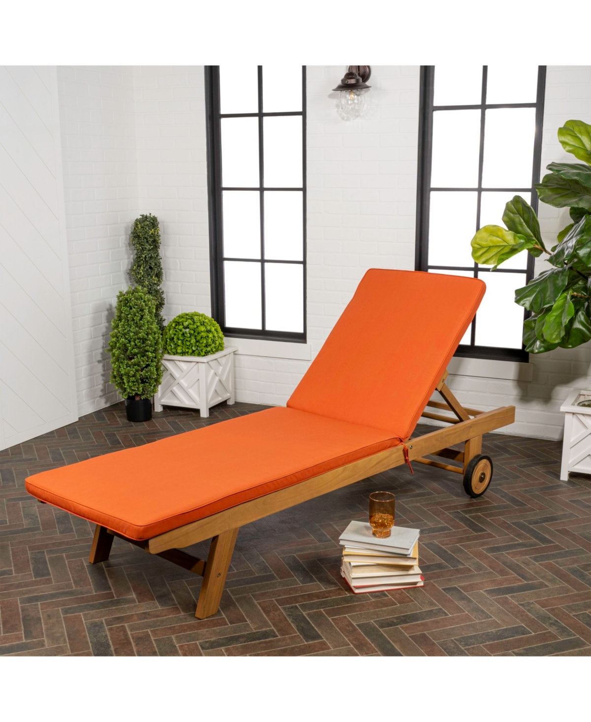 Jonathan Y Mallorca Modern Classic Foldable Adjustable Wood Chaise Outdoor Lounge Chair with Cushion & Wheels