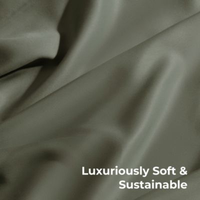 Retreat 4-Piece Sateen Sheet Set | White | King | Lyocell Material | Breathable, Corner Straps, Extra soft & Cooling