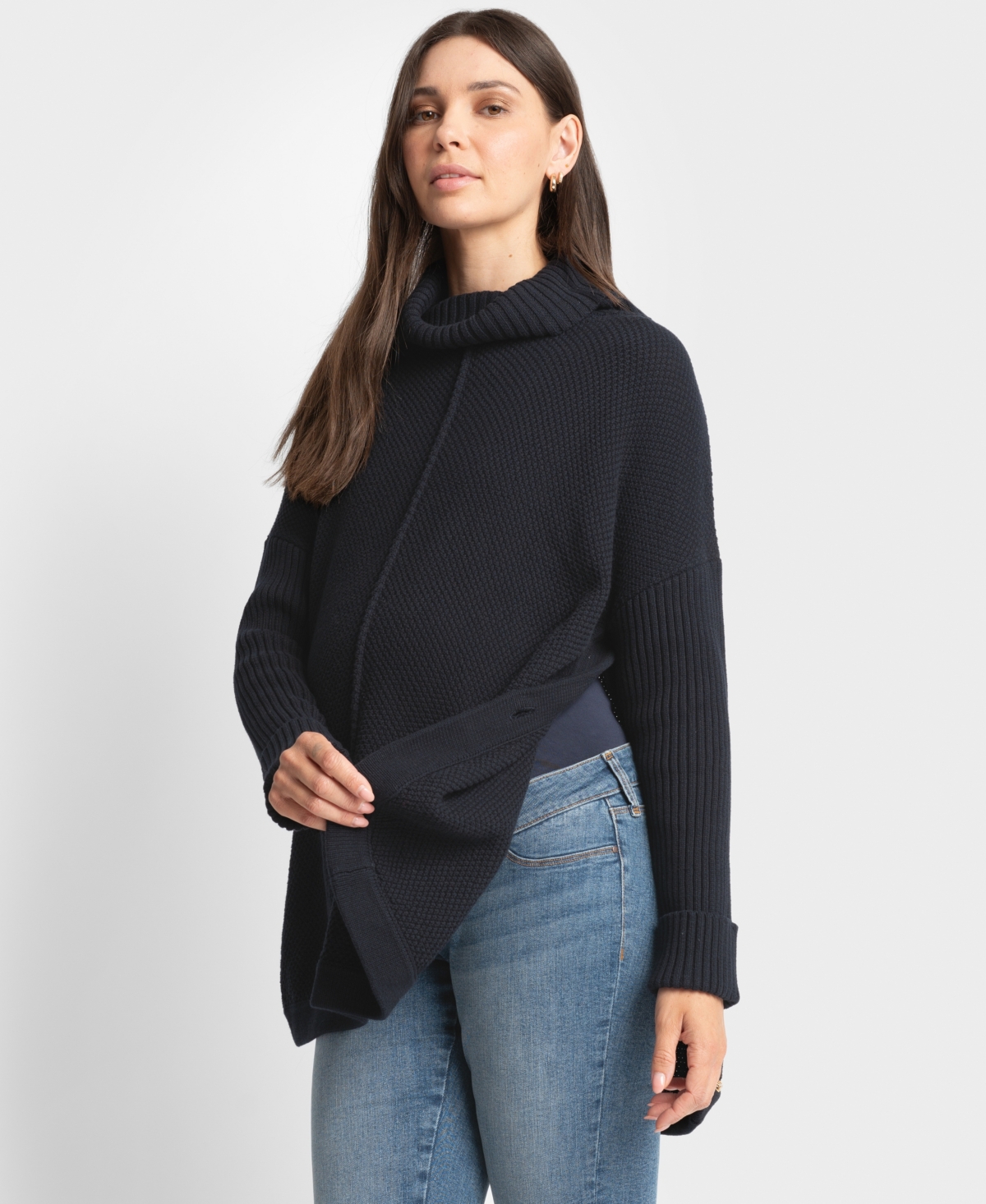 SERAPHINE WOMEN'S ROLL NECK SWEATER 
