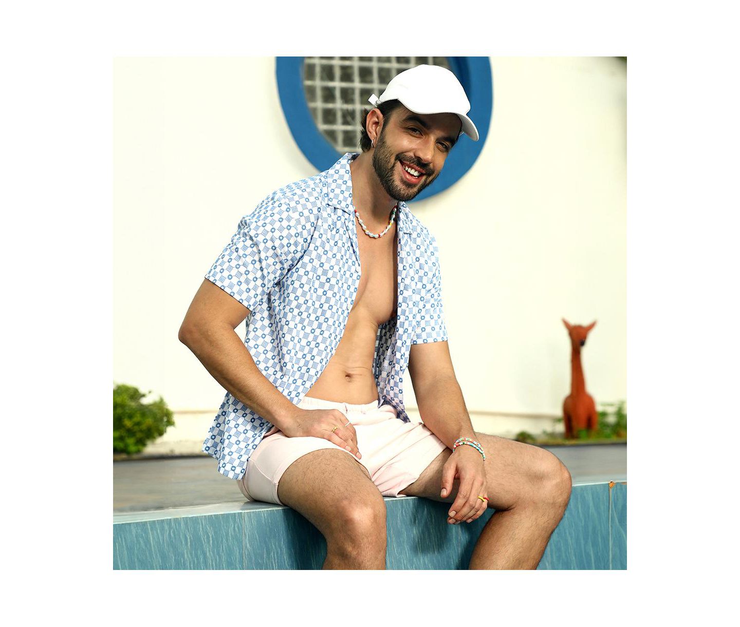 Мужская рубашка Cahoot Campus Sutra Chalk White & Prussian Blue Embroidered Checkered, цвет: Белый — фото 2