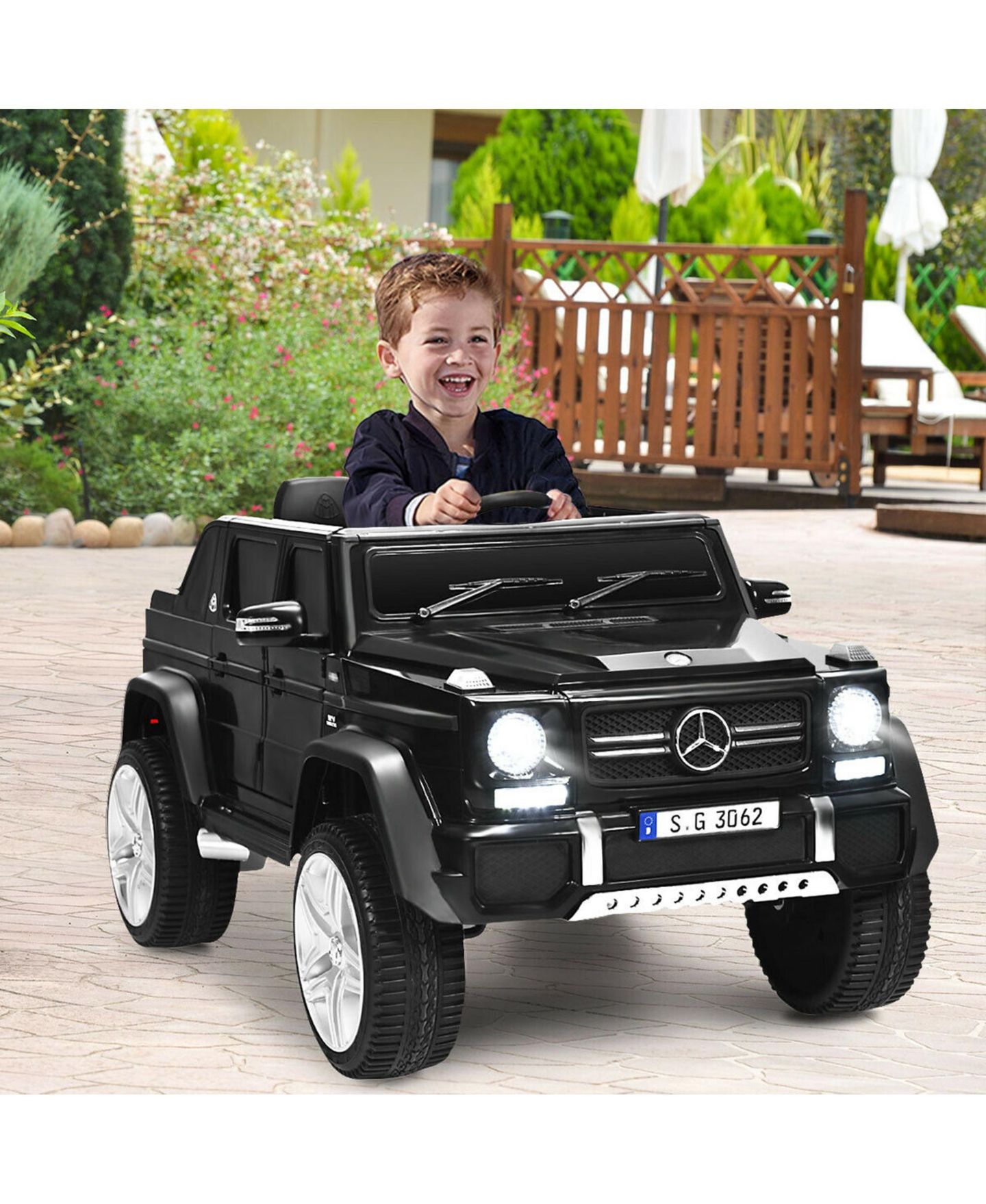 Детская игрушка Gymax 12V Licensed Mercedes-Benz Remote-Control Ride-On Car, 66 lb. Capacity, Ages 3-10, цвет: Серебристый, вариант 1 — фото 2