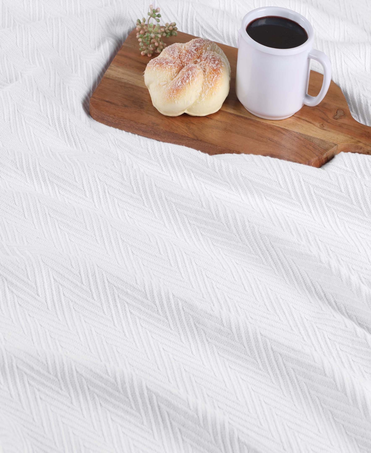 Superior Chevron All-season Cotton Throw, 50" X 60" In White
