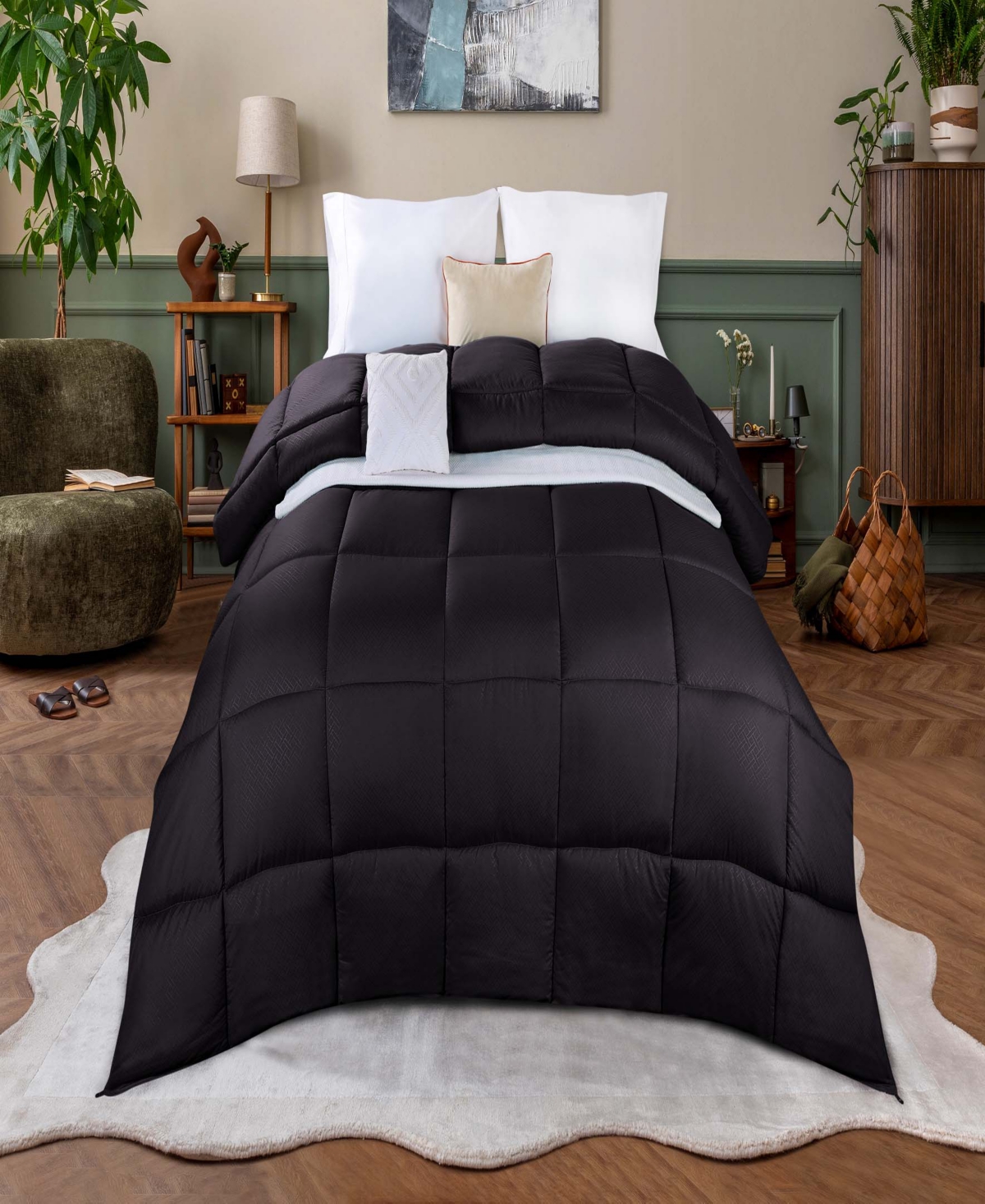 Superior Monochrome Basketweave Plush Microfiber Down Alternative Comforter, Full/queen In Black