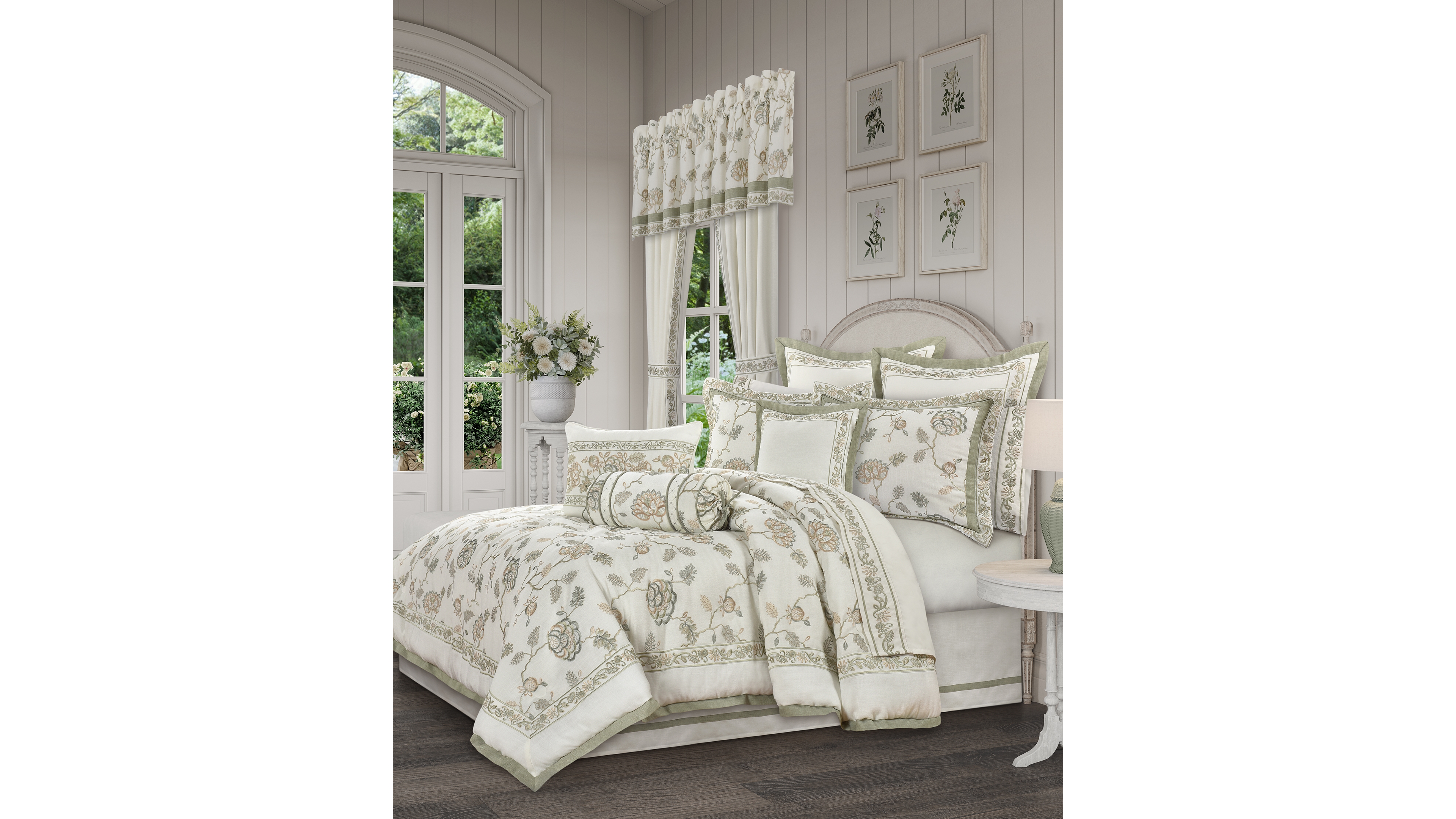 J Queen New York Fairview 4-Pc. Comforter Set, Queen