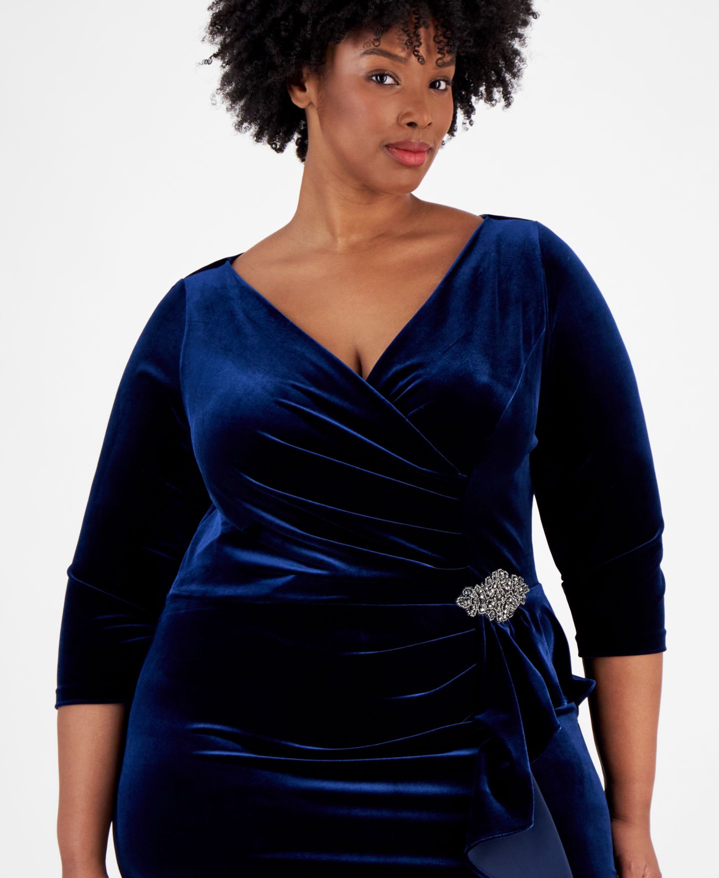Женское платье Alex Evenings Plus Size Velvet 3/4-Sleeve Sheath, цвет: Imperial — фото 2