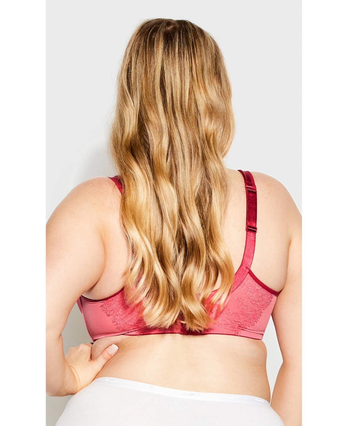 Avenue Women's Lace Detail Underwire Bra