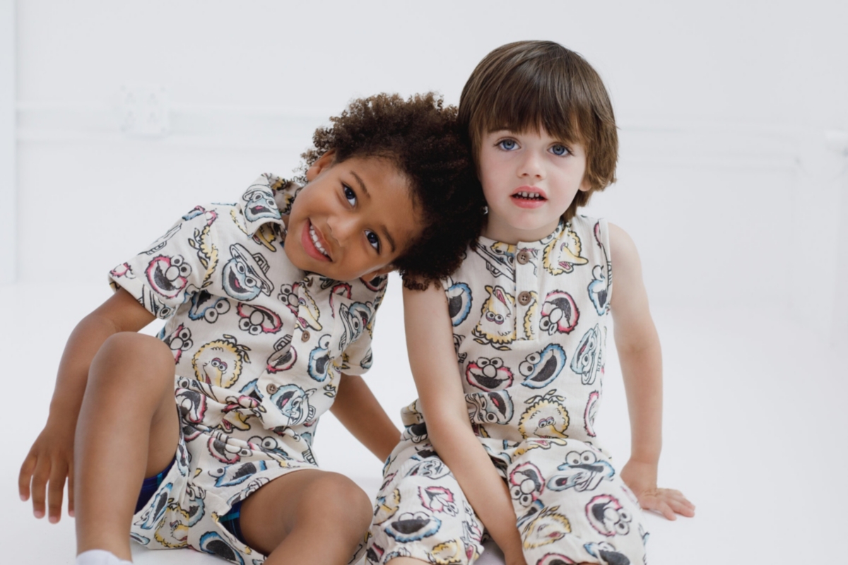 Sesame Street Baby Boys Cotton Gauze Matching Family Outfits Dress & Romper & Shorts Set Newborn to (Newborn - 7-8) - Button-up set