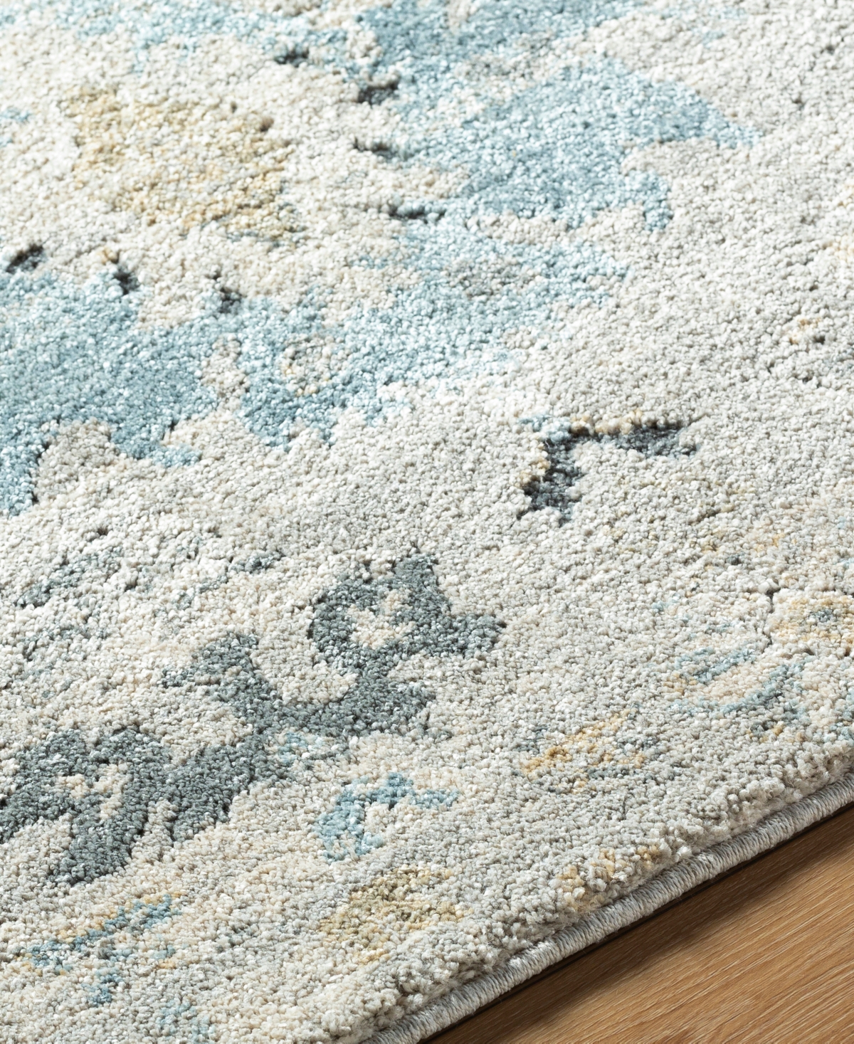 LIVABLISS AVELLINO 528113 6'7"X9'2" AREA RUG