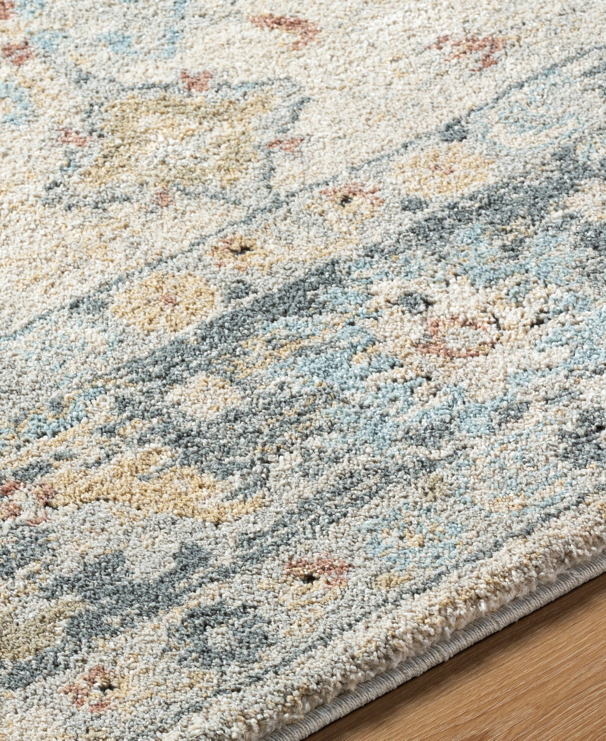 Livabliss Avellino 528124 5'3"x7' Area Rug