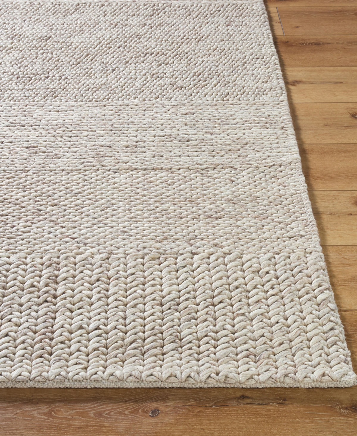 Livabliss Mae 541321 2'x3' Area Rug In Brown